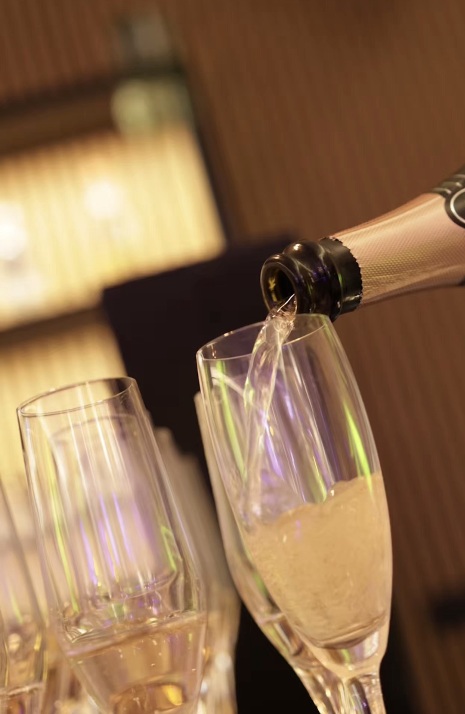 Champagne poured at the No15 bar